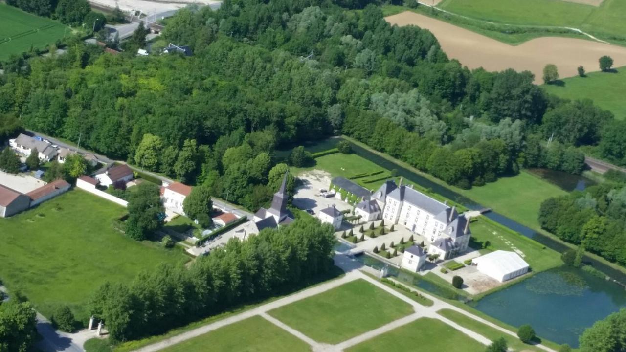 Chateau De Vitry-La-Ville Екстер'єр фото