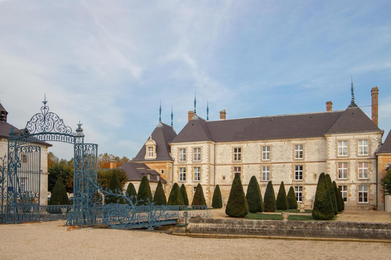 Chateau De Vitry-La-Ville Екстер'єр фото